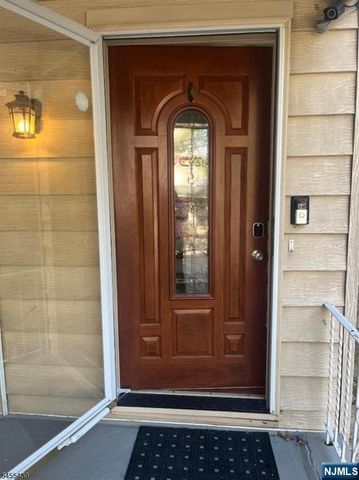 718 Clifton Avenue, Newark, NJ 07104