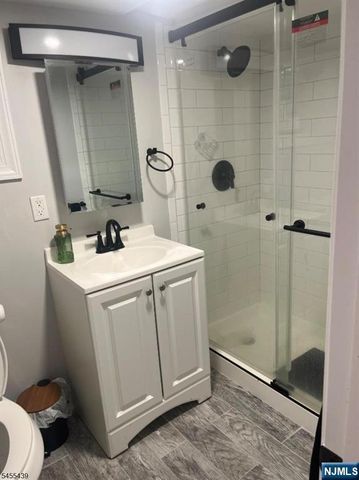 718 Clifton Avenue, Newark, NJ 07104