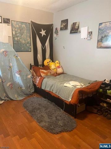 718 Clifton Avenue, Newark, NJ 07104