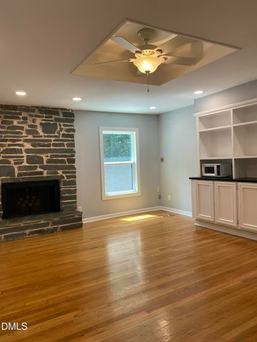 3026 Carriage Trail, Hillsborough, NC 27278