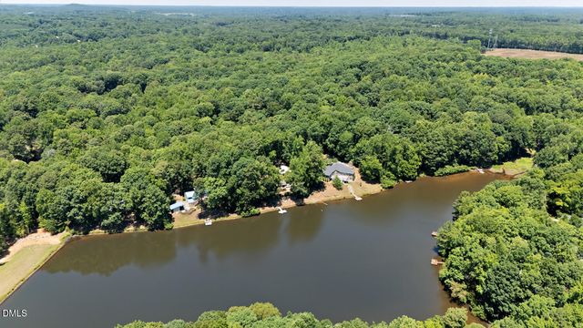 3026 Carriage Trail, Hillsborough, NC 27278