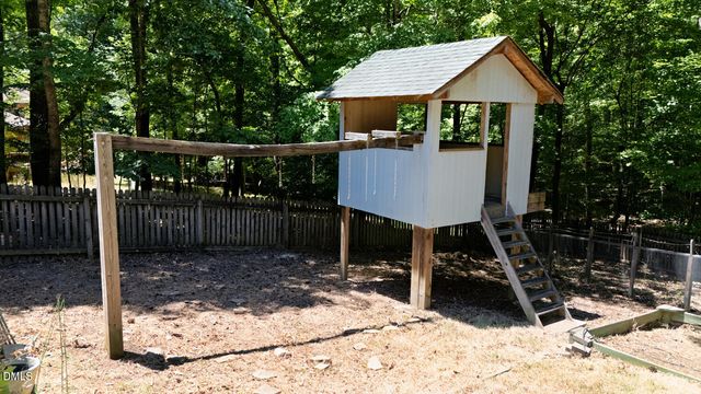 3026 Carriage Trail, Hillsborough, NC 27278