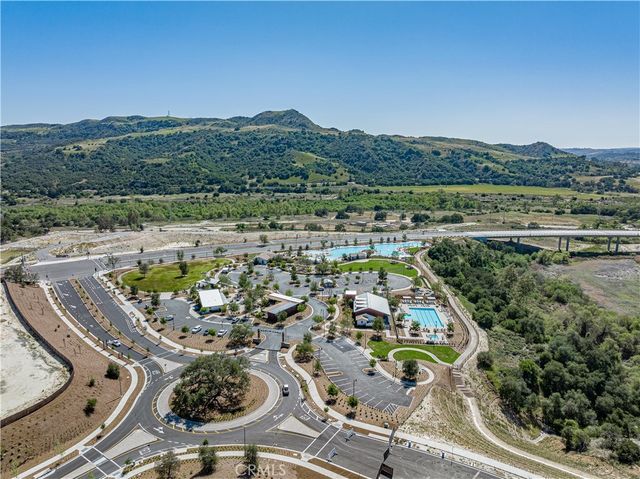 30 Wisteria, Rancho Mission Viejo, CA 92694
