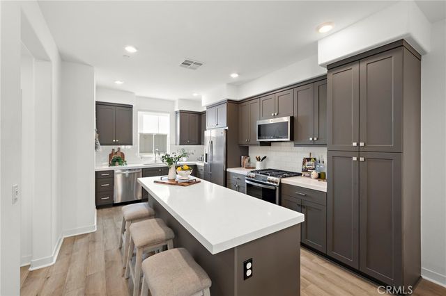 30 Wisteria, Rancho Mission Viejo, CA 92694