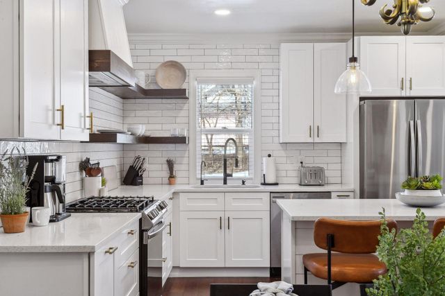 2305 Bayview Place, Orono, MN 55391