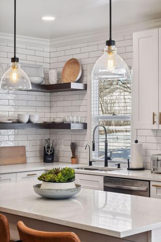 2305 Bayview Place, Orono, MN 55391