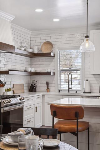 2305 Bayview Place, Orono, MN 55391