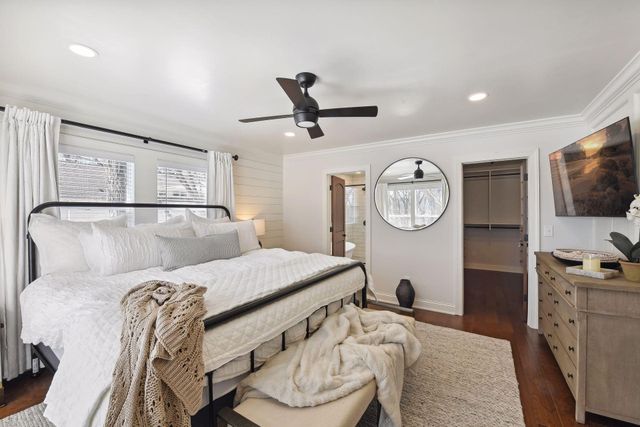 2305 Bayview Place, Orono, MN 55391