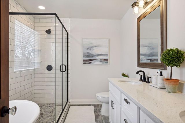 2305 Bayview Place, Orono, MN 55391