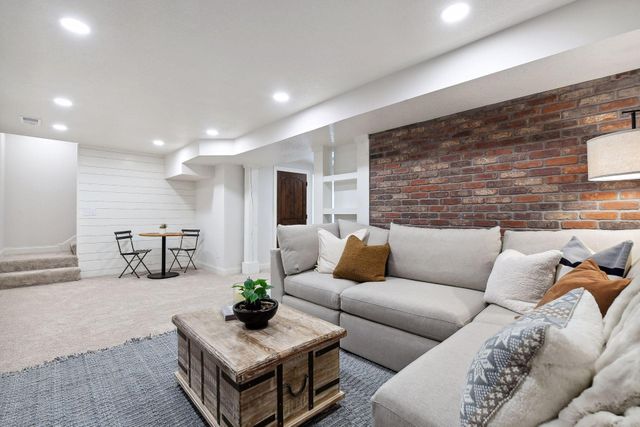 2305 Bayview Place, Orono, MN 55391