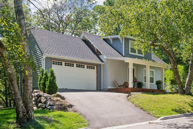 2305 Bayview Place, Orono, MN 55391