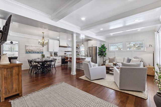 2305 Bayview Place, Orono, MN 55391