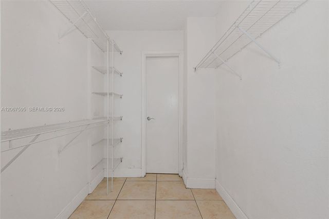 1805 Sans Souci Boulevard 532, North Miami, FL 33181
