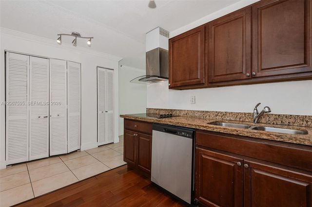 1805 Sans Souci Boulevard 532, North Miami, FL 33181