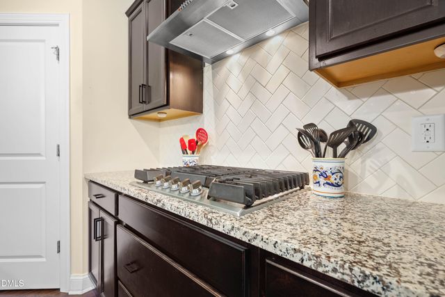 513 Henham Way, Zebulon, NC 27597