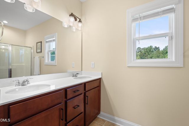 513 Henham Way, Zebulon, NC 27597