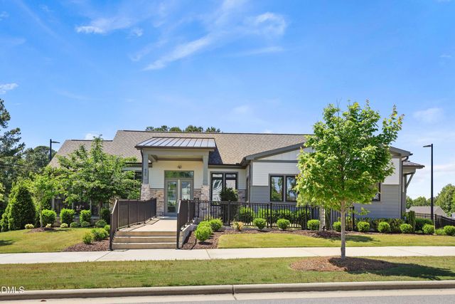 513 Henham Way, Zebulon, NC 27597