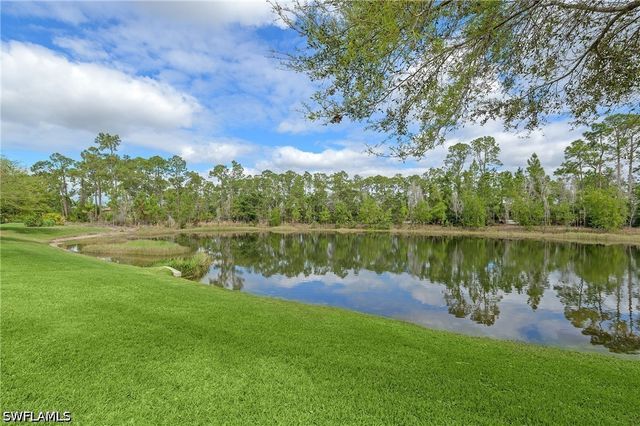 975 Tivoli CT, Naples, FL 34104