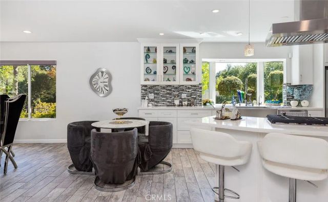 3301 Vickers, Glendale, CA 91208