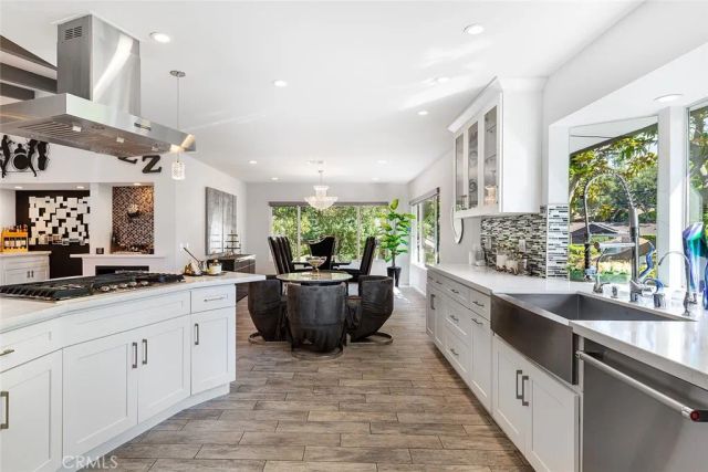 3301 Vickers, Glendale, CA 91208
