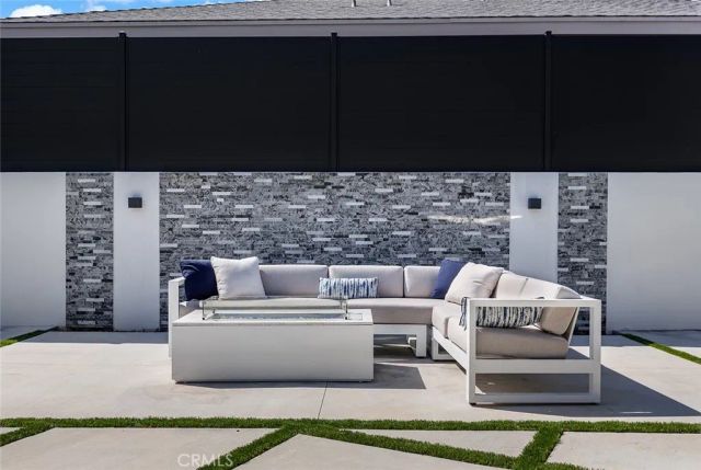 3301 Vickers, Glendale, CA 91208