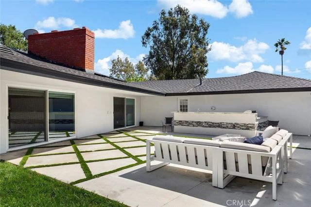 3301 Vickers, Glendale, CA 91208