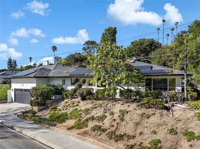 3301 Vickers, Glendale, CA 91208