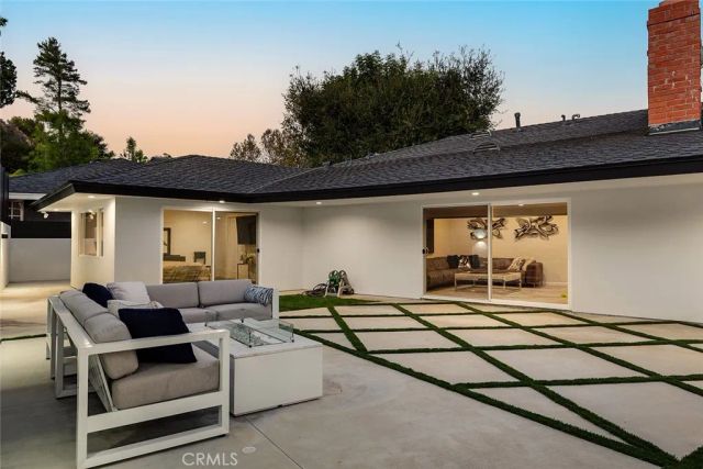 3301 Vickers, Glendale, CA 91208