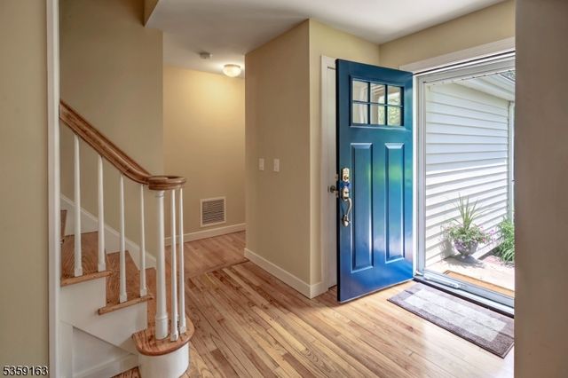 41 Lake Rd, Bernards Twp., NJ 07920
