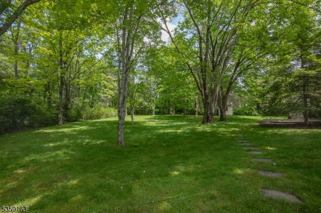 41 Lake Rd, Bernards Twp., NJ 07920