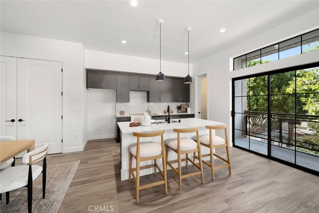 581 Higuera Street 202, San Luis Obispo, CA 93401