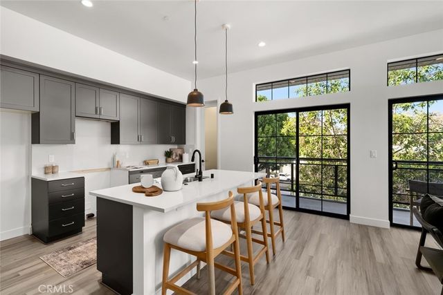 581 Higuera Street 202, San Luis Obispo, CA 93401