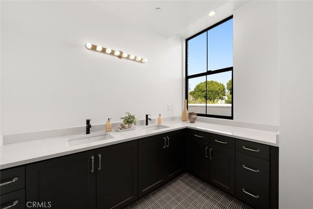 581 Higuera Street 202, San Luis Obispo, CA 93401