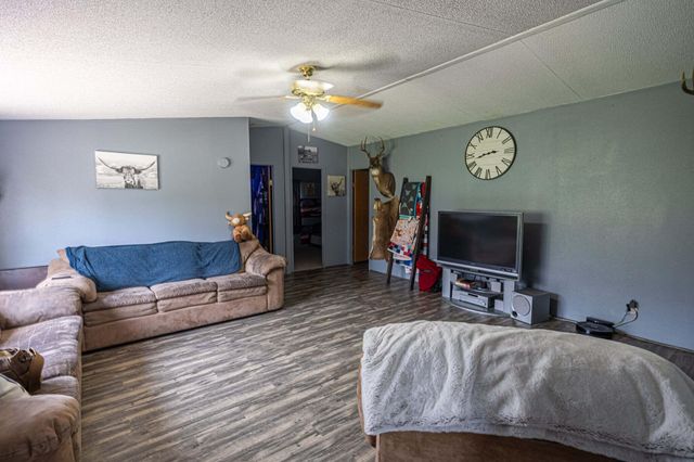 15601 County Road 281, Wheatland, MO 65779