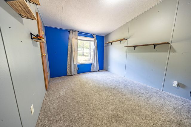 15601 County Road 281, Wheatland, MO 65779