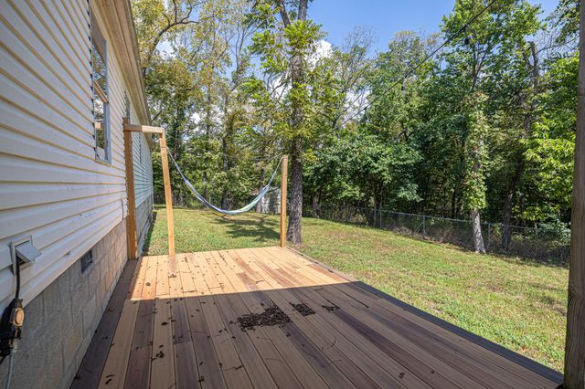 15601 County Road 281, Wheatland, MO 65779