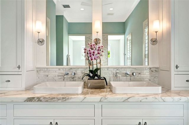 1201 Sea Hunt Drive, Vero Beach, FL 32963