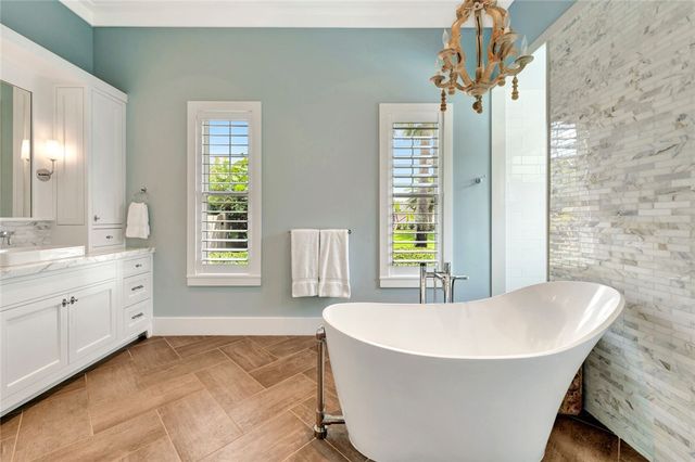 1201 Sea Hunt Drive, Vero Beach, FL 32963