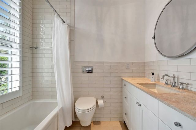 1201 Sea Hunt Drive, Vero Beach, FL 32963