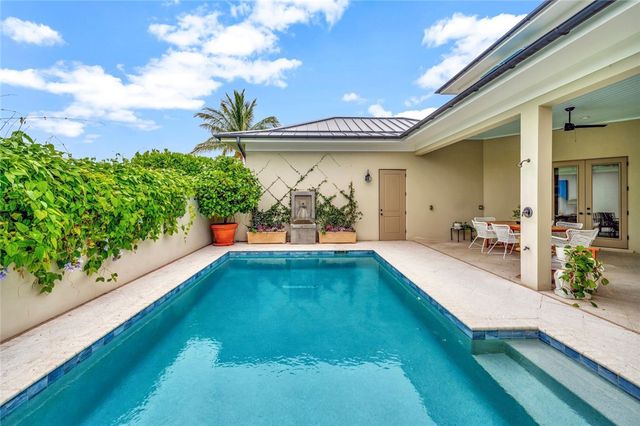 1201 Sea Hunt Drive, Vero Beach, FL 32963