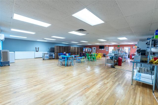 2810 4th Street, Brownwood, TX 76801
