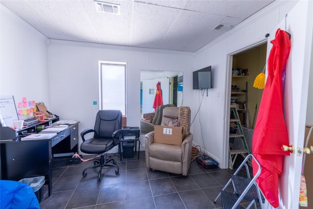 2810 4th Street, Brownwood, TX 76801