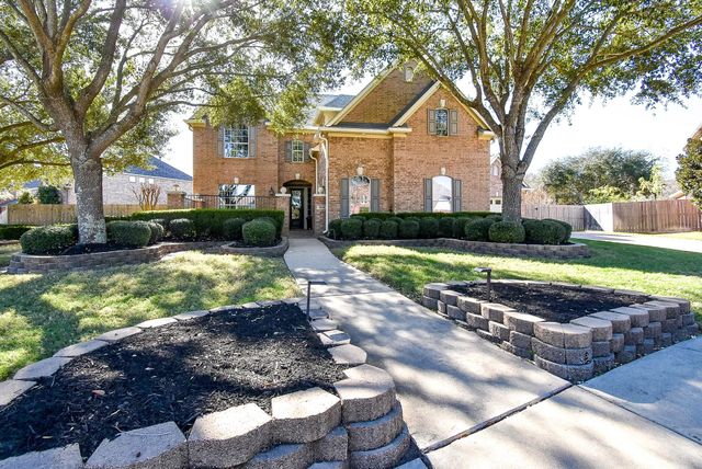 7606 Hampden Court, Sugar Land, TX 77479