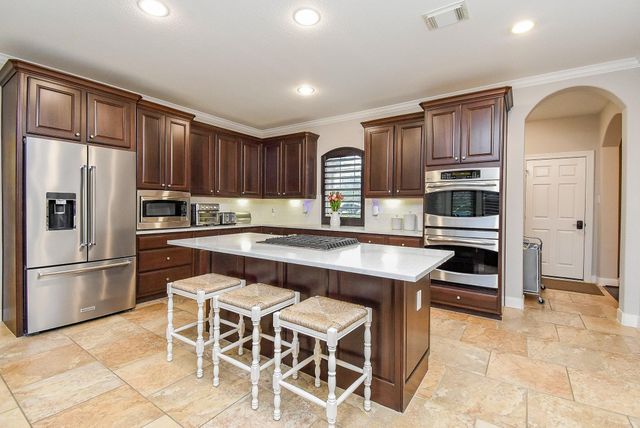 7606 Hampden Court, Sugar Land, TX 77479