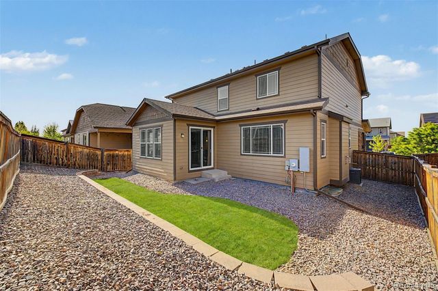 25140 E Maple Place, Aurora, CO 80018