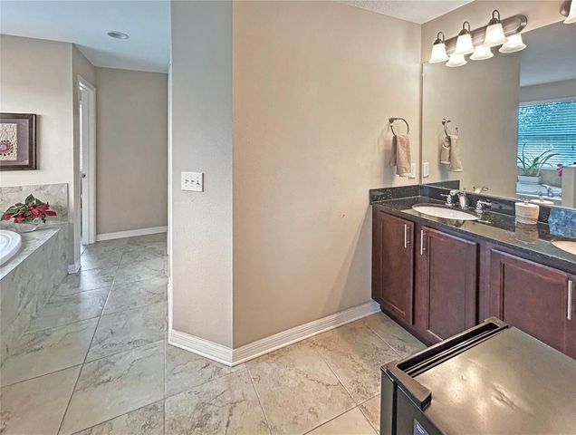 2258 9TH AVENUE N, St Petersburg, FL 33713