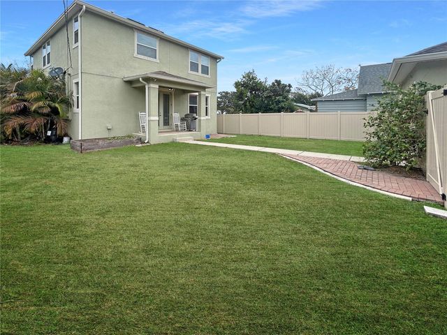 2258 9TH AVENUE N, St Petersburg, FL 33713