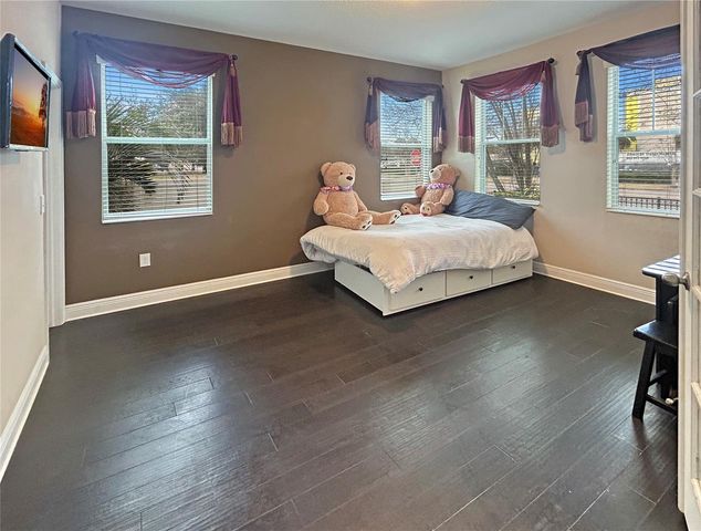 2258 9TH AVENUE N, St Petersburg, FL 33713