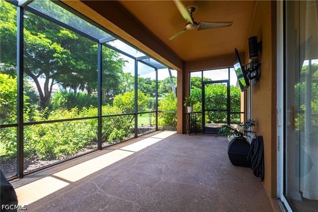 12688 Stone Tower LOOP, Fort Myers, FL 33913