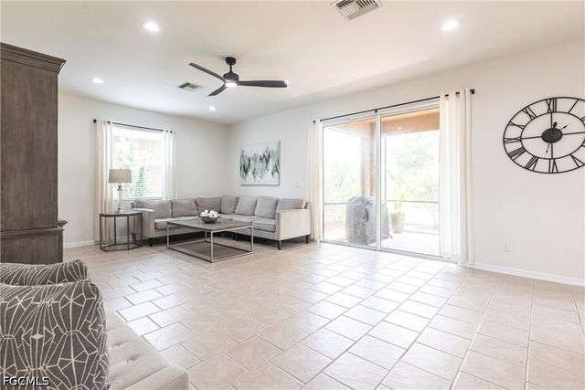 12688 Stone Tower LOOP, Fort Myers, FL 33913